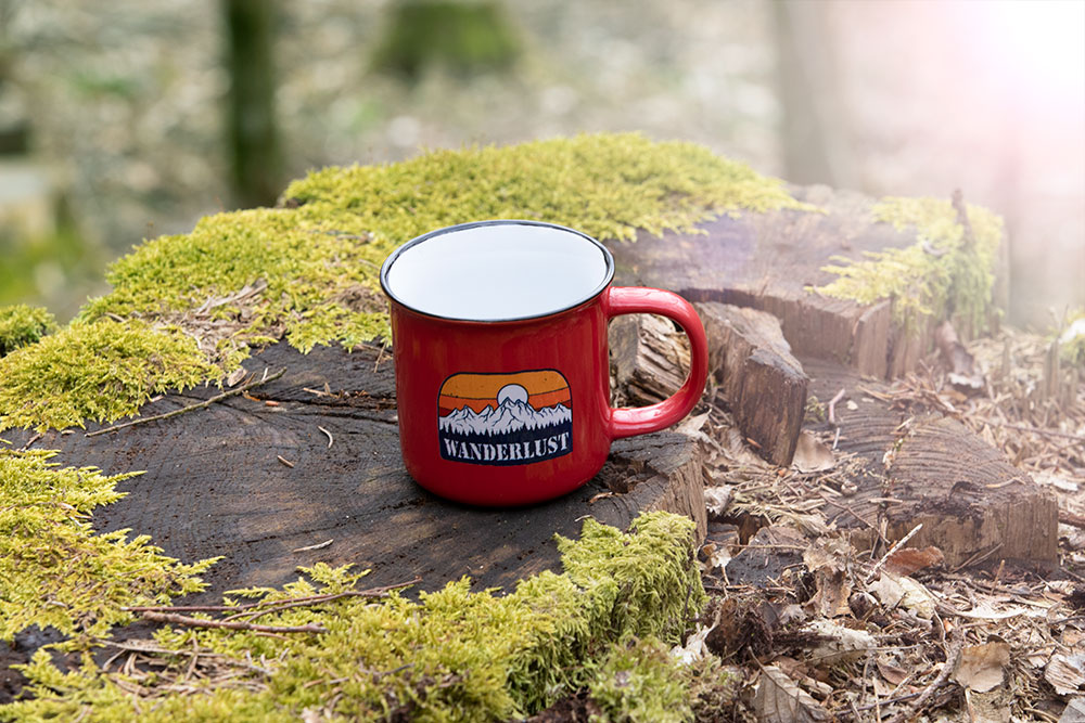 Tasse Vintage rot mit schwarzem Rand